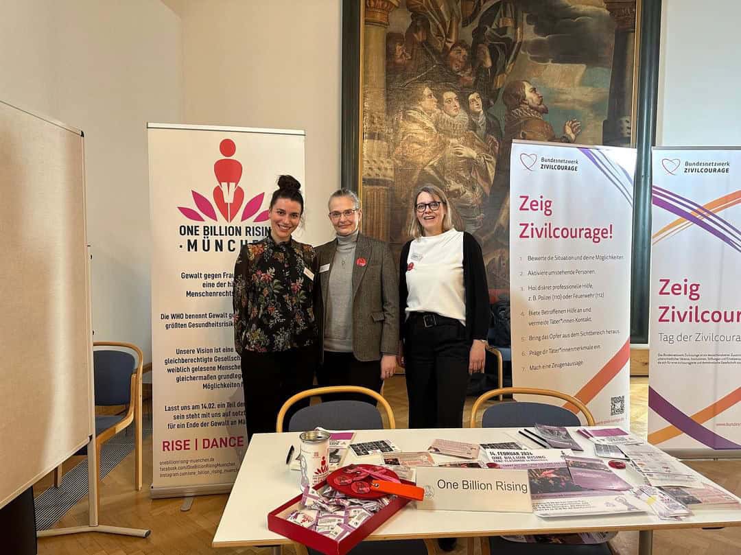 Romy Stangl, Alexandra Kugge und Dr. Nadja Bürgle